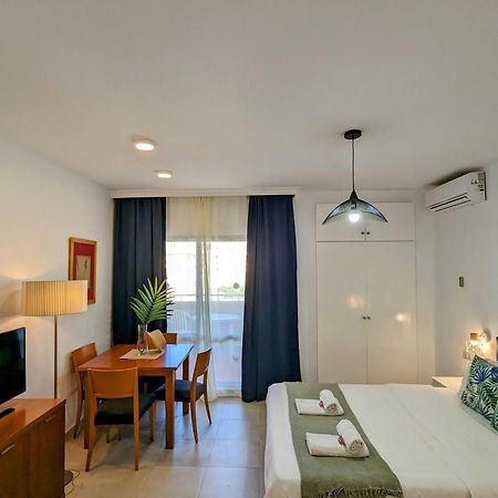 Estudio Benalbeach New Benalmadena Bagian luar foto