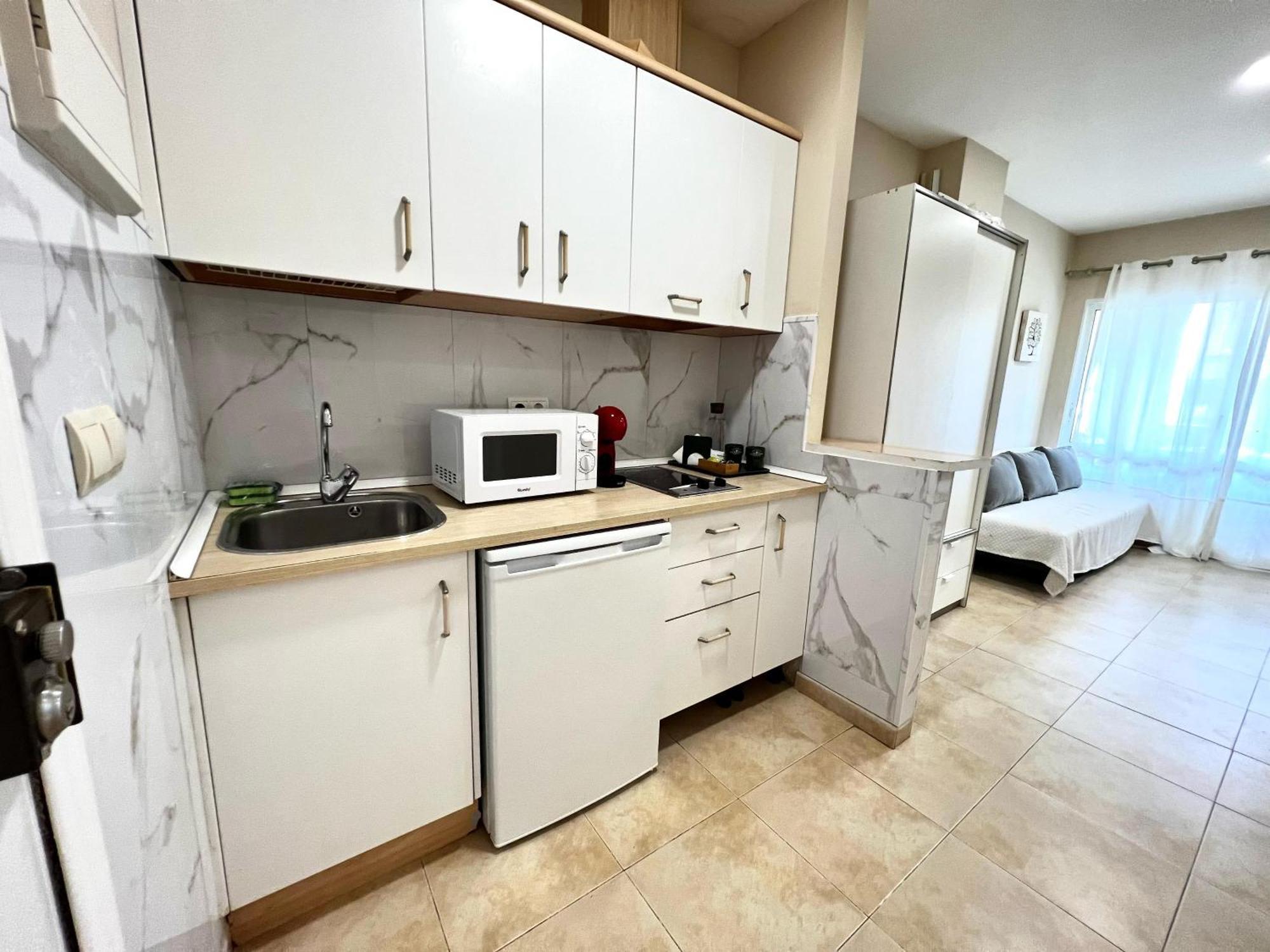Estudio Benalbeach New Benalmadena Bagian luar foto